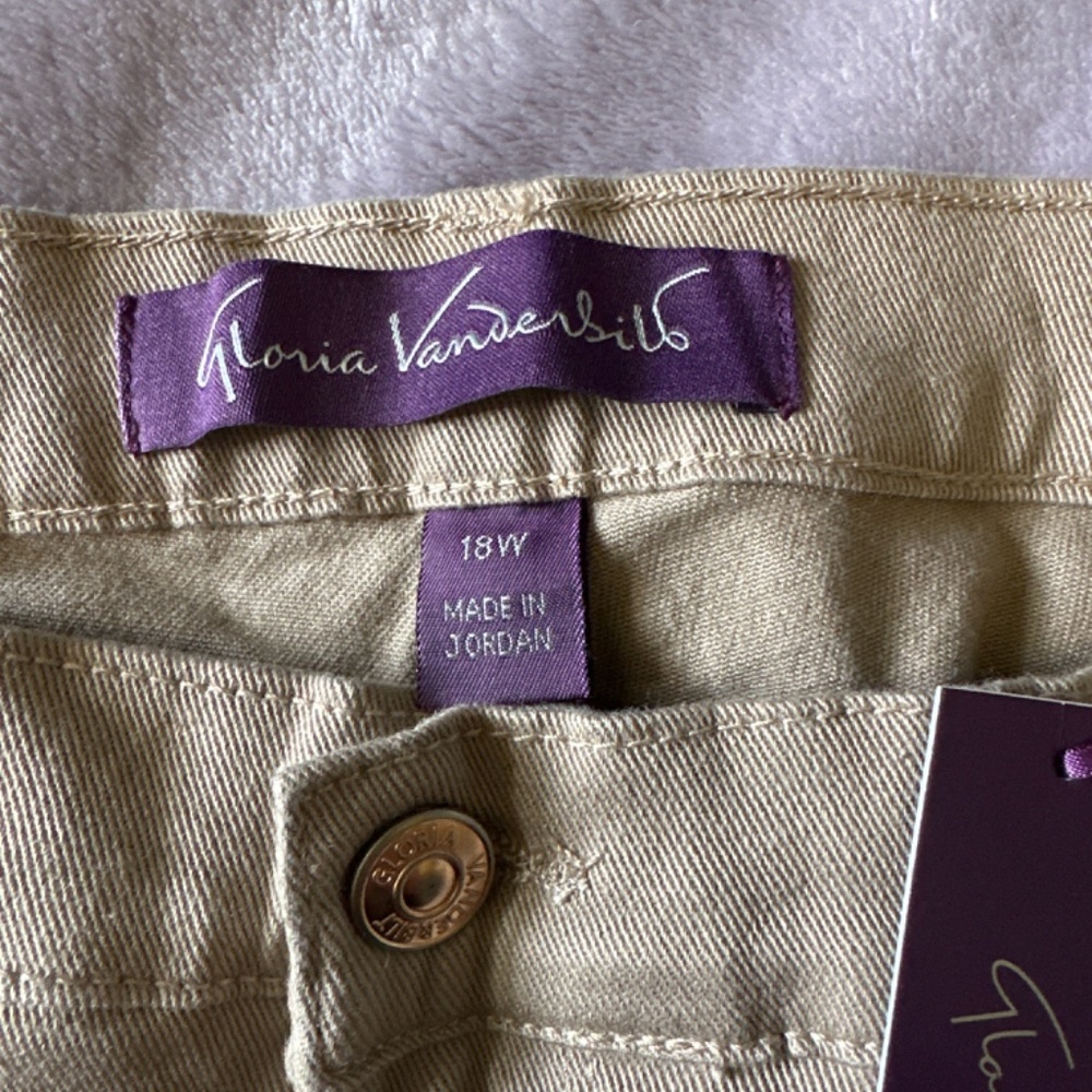 Pants - Picture 2 of 3